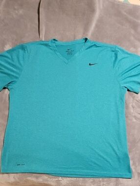Nike Dri-Fit Shirt - XXL